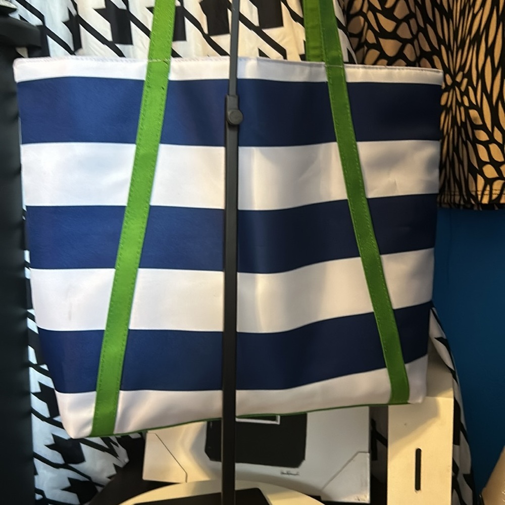 EUC/ ♠️ Kate ♠️ Spade and Clinique tote bag - Picture 3 of 10